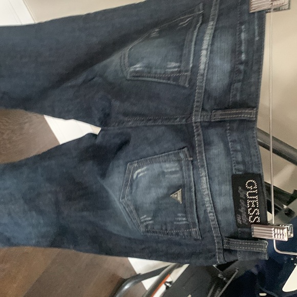 Women’s Guess Jeans - Picture 9 of 10